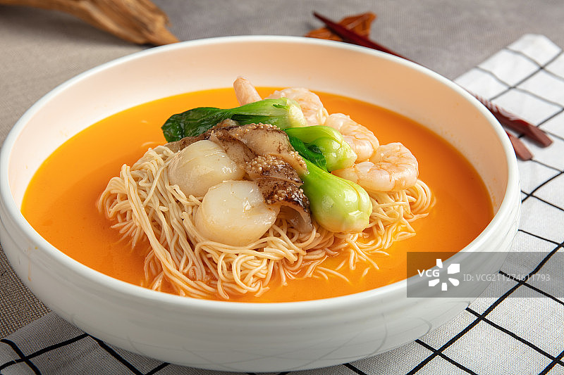 海鲜汤面图片素材