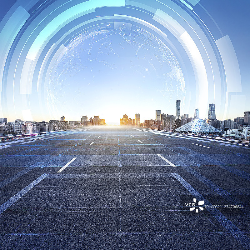 城市天际线与科技道路，未来城市交通概念图片素材