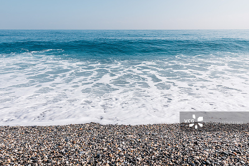 海浪与石滩图片素材