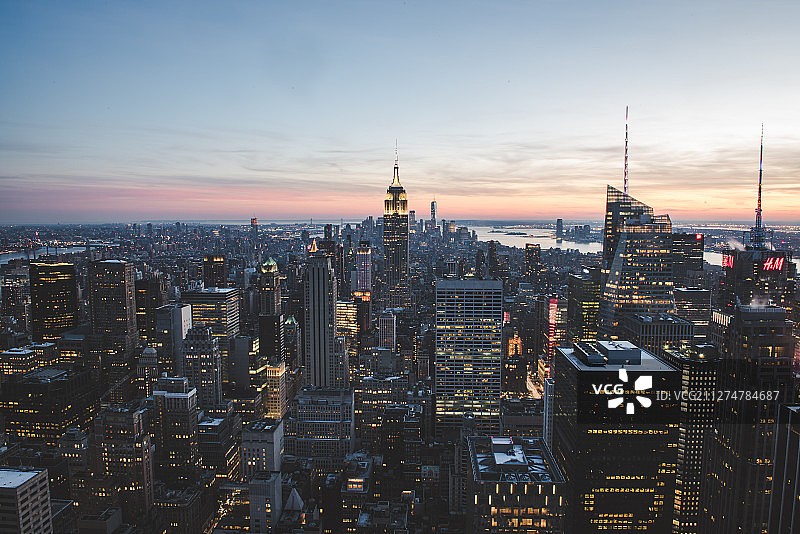 美国纽约城市天际线(洛克菲勒观景台）图片素材