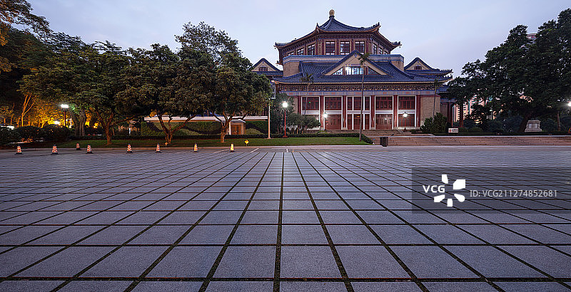 古建筑地面-汽车广告背景图图片素材