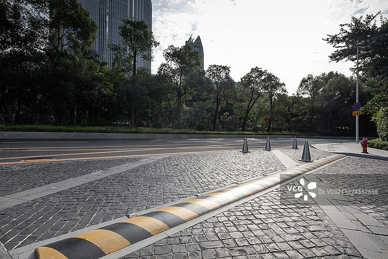 出入口地面-汽车广告背景图图片素材