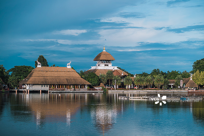 泰国清迈夜间动物园图片素材