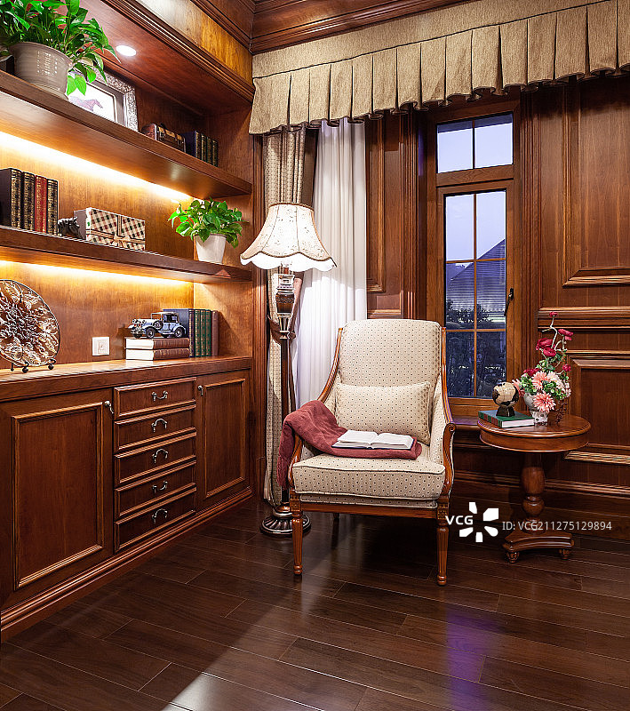 书房一角图片素材