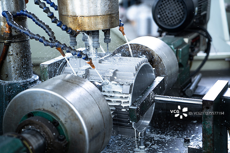 电机生产流水线图片素材