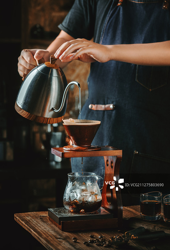 享受，来杯咖啡吧图片素材