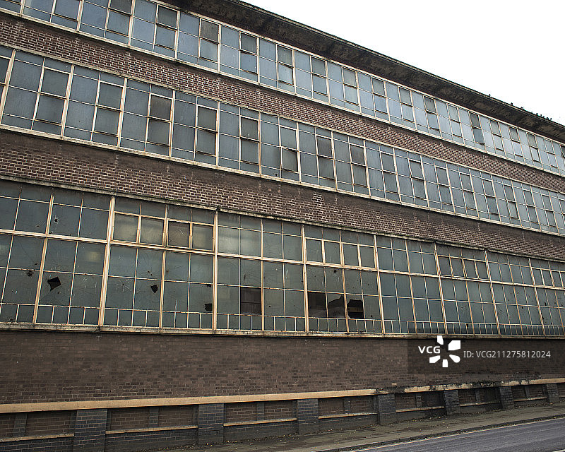 英国西米德兰兹斯梅思威克的废弃工厂图片素材