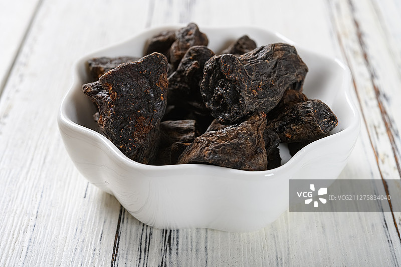 影棚拍摄中药首乌特写图片素材