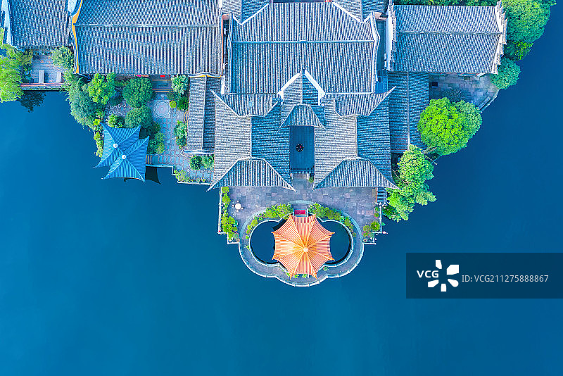 夏天浙江省宁波市月湖公园航拍视角图片素材