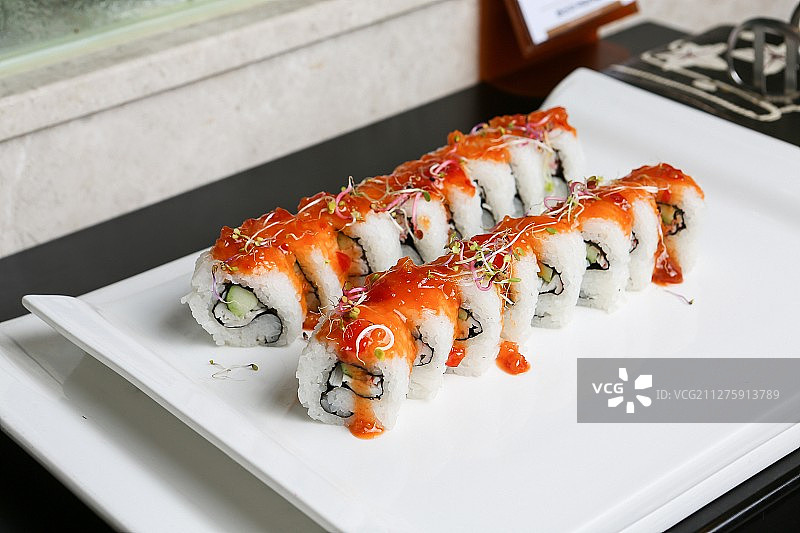 寿司鱼籽卷图片素材