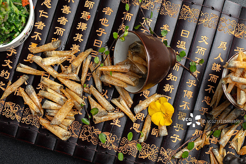 芜湖小吃油炸鱼鳞图片素材