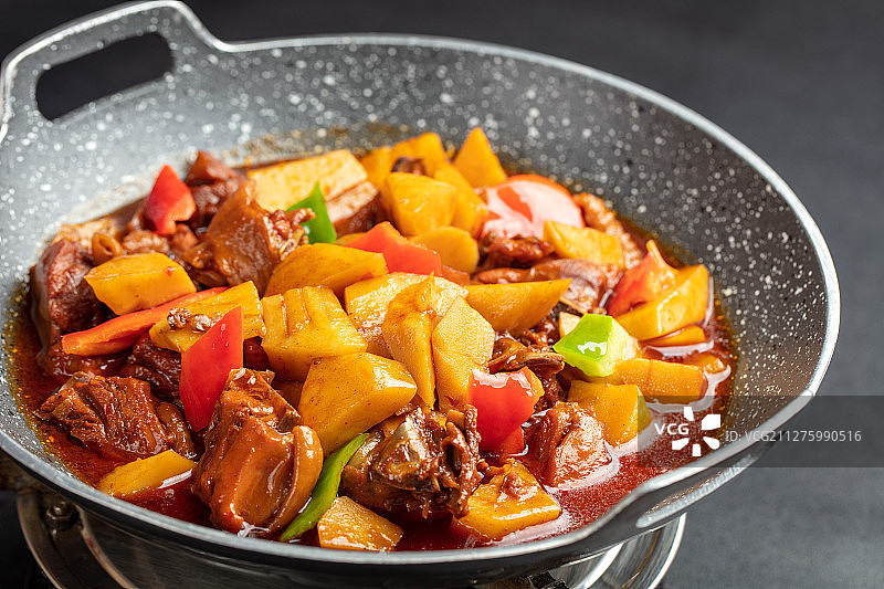 冬笋烧鸡肉图片素材