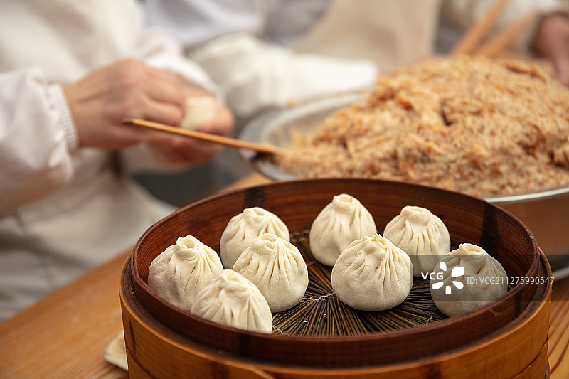 安徽芜湖鲜肉中式小笼蒸包图片素材