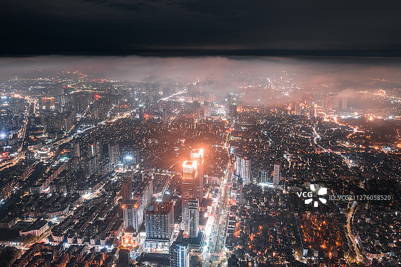 中山市利和广场双子塔城市夜景图片素材