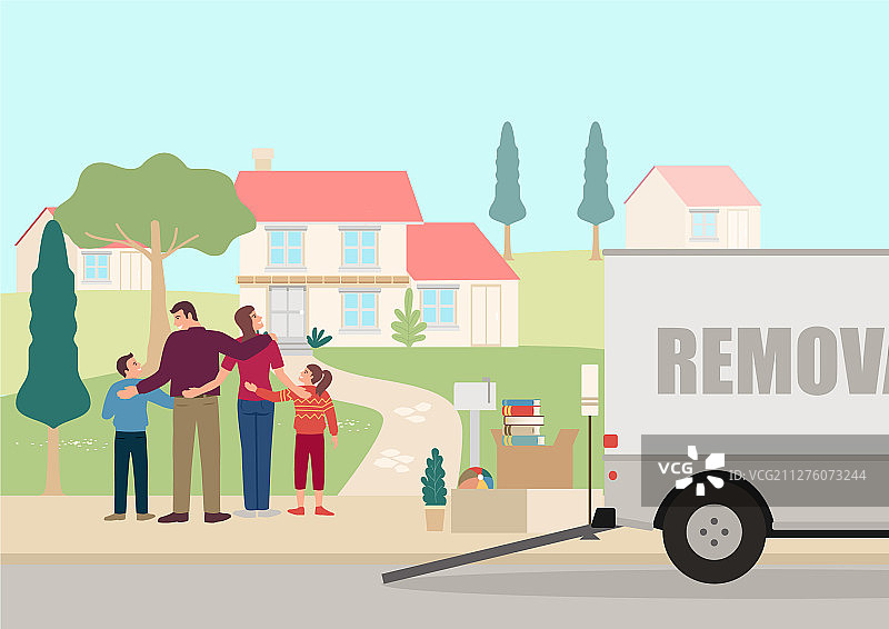 幸福家庭站在新房前图片素材