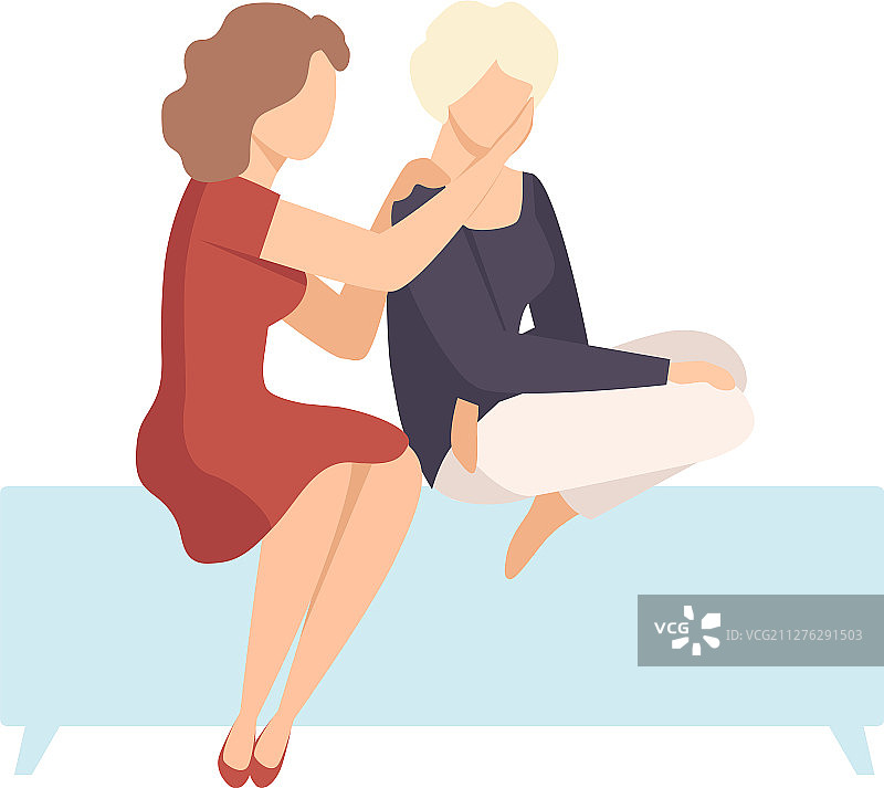 两个女人并排坐在长凳上图片素材