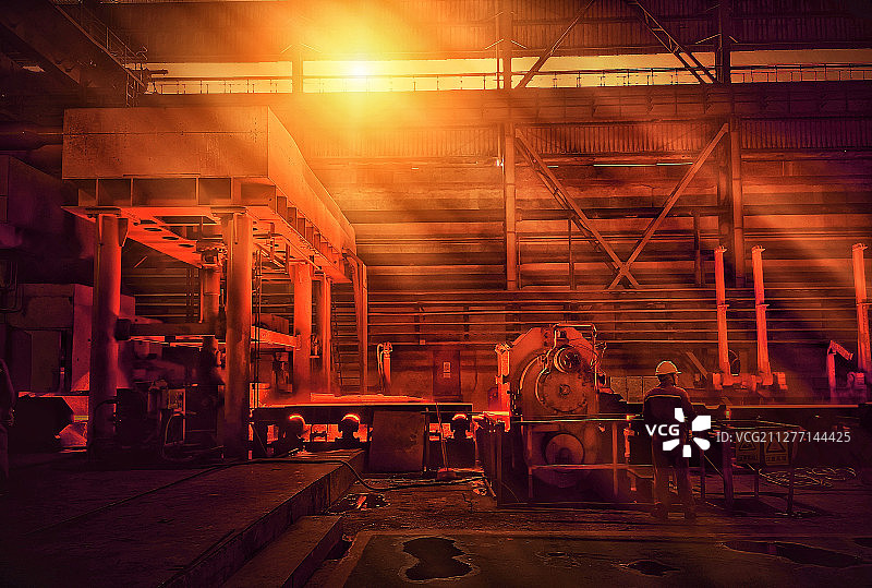 钢铁工人图片素材