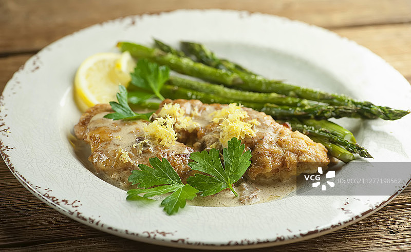 柠檬芦笋鸡肉图片素材