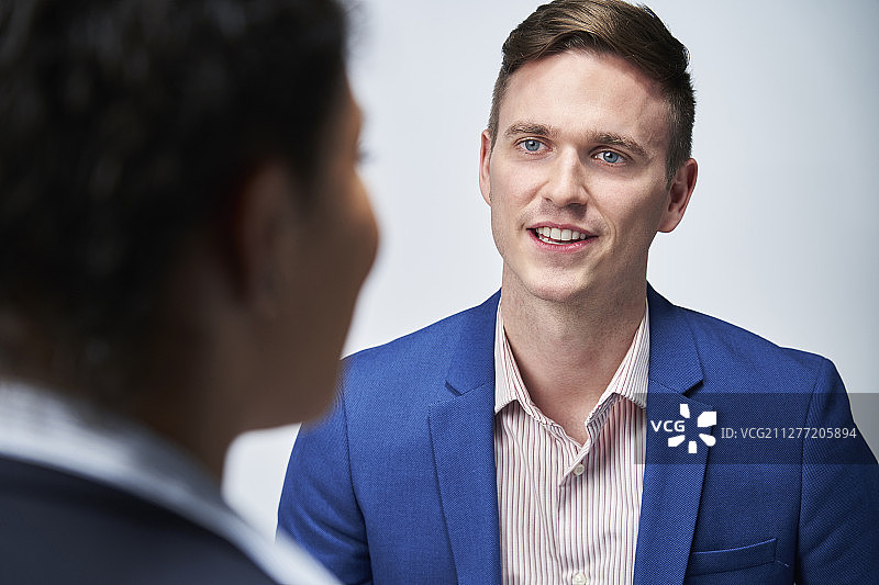 商务人士面试求职者（白色背景）图片素材