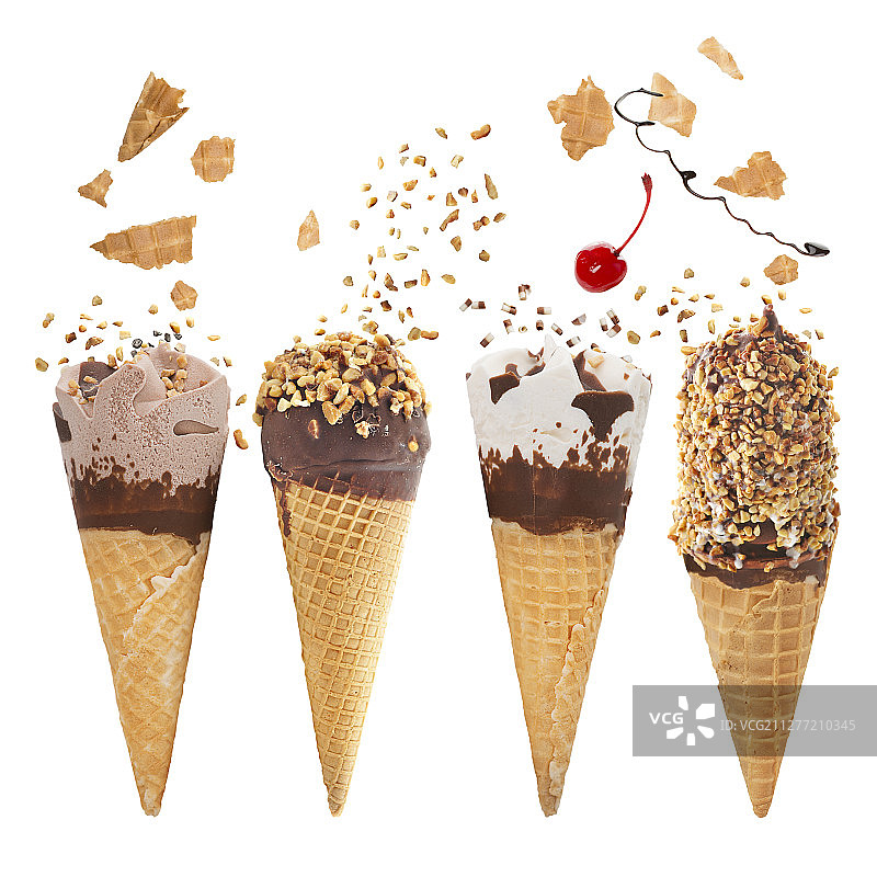 多种口味的甜筒冰淇淋，白色背景图片素材