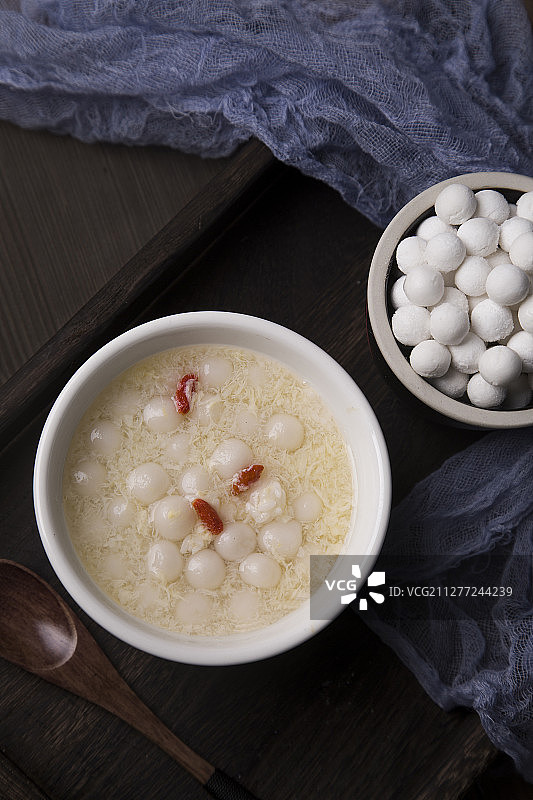 酒酿小丸子甜品图片素材