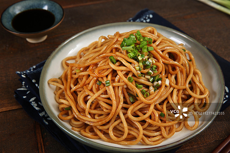 照片/已修/2017年/2017年7月/2017.7.7拍摄选出/极简葱油面/5U2A3455.JPG图片素材