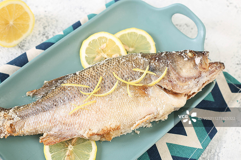 照片/已修/2017年/2017年9月/2017.9.7拍摄选出/盐焗海鲈鱼/5U2A5736.JPG图片素材