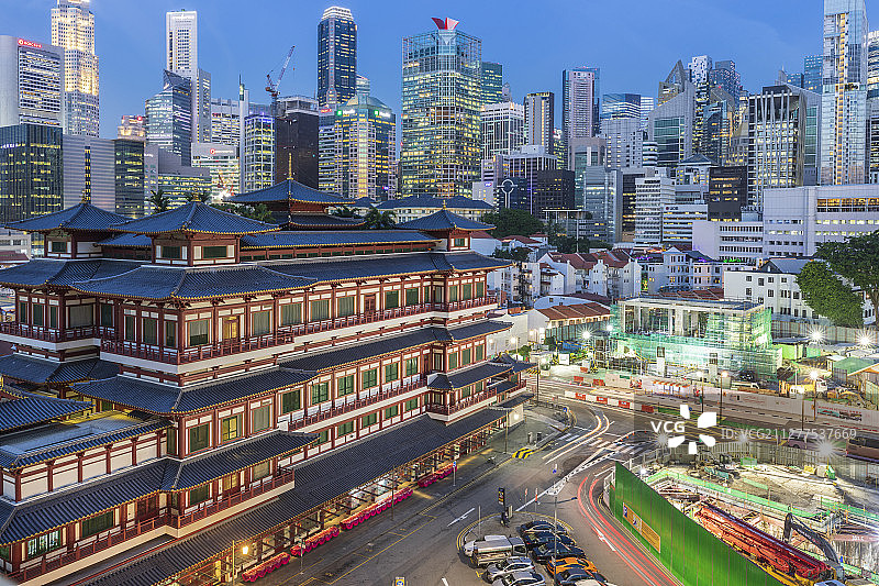 新加坡牛车水的佛牙寺图片素材