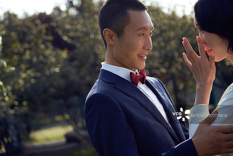 新郎与新娘的婚礼庆典图片素材