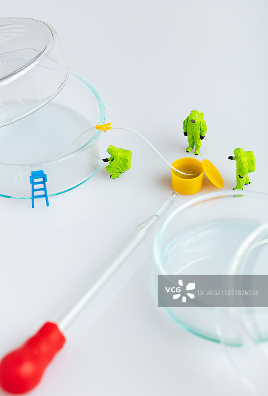 培养皿生物工程制药化学试剂防化服图片素材