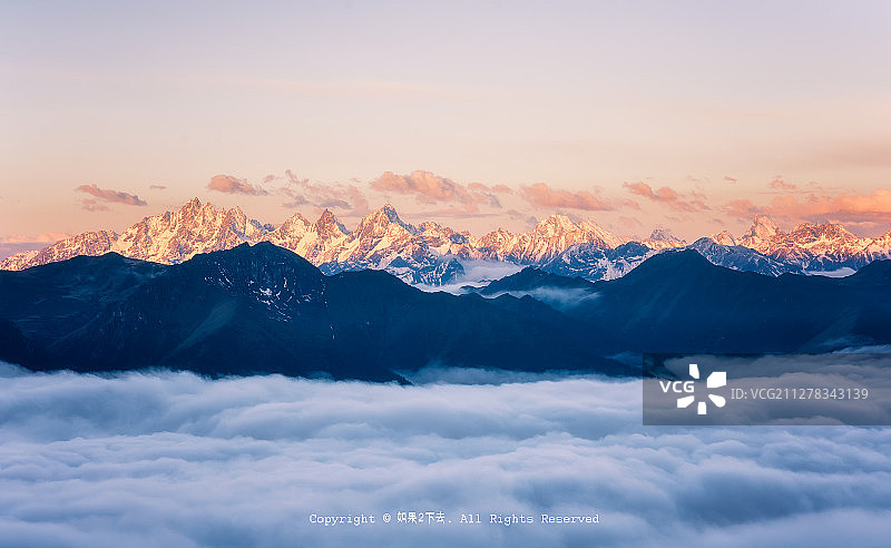 达瓦更扎的日出图片素材