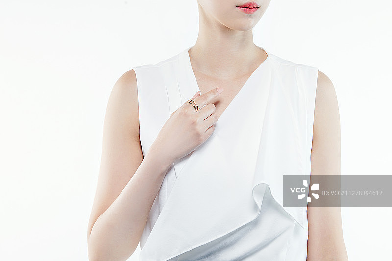 手部姿势与珠宝首饰图片素材