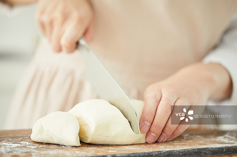 食材：准备食物、烹饪、饺子皮、饺子、和面、刀图片素材