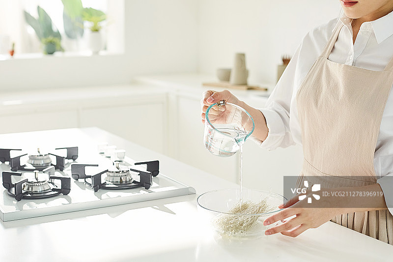 烹饪，家庭厨房，食材，食谱，粉条图片素材