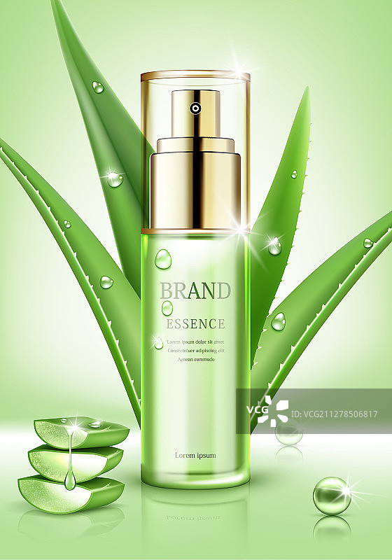 玻璃瓶装护肤精华图片素材