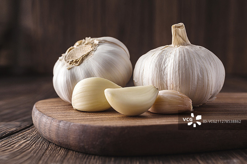 新鲜的大蒜图片素材