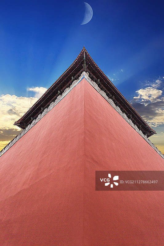 红墙黄瓦，彰显帝王皇家的威严图片素材