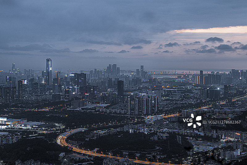 塘朗山图片素材