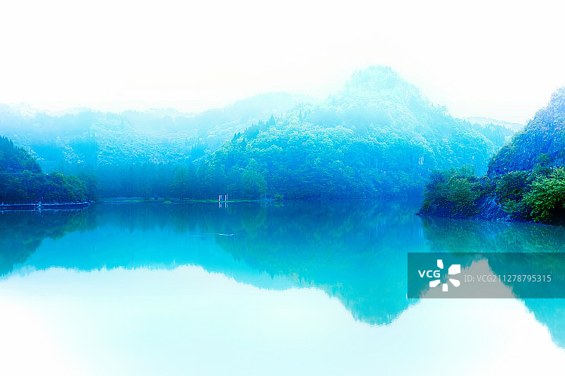 湄江塞海湖图片素材