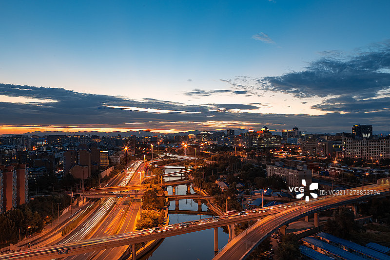 东便门夜景图片素材