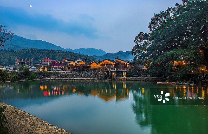 云水谣的月夜图片素材