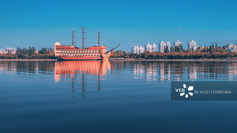 明湖海盗船图片素材