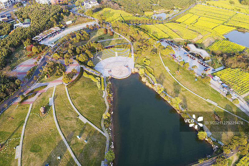 中国南京市高淳区桠溪国际慢城桃花扇广场图片素材