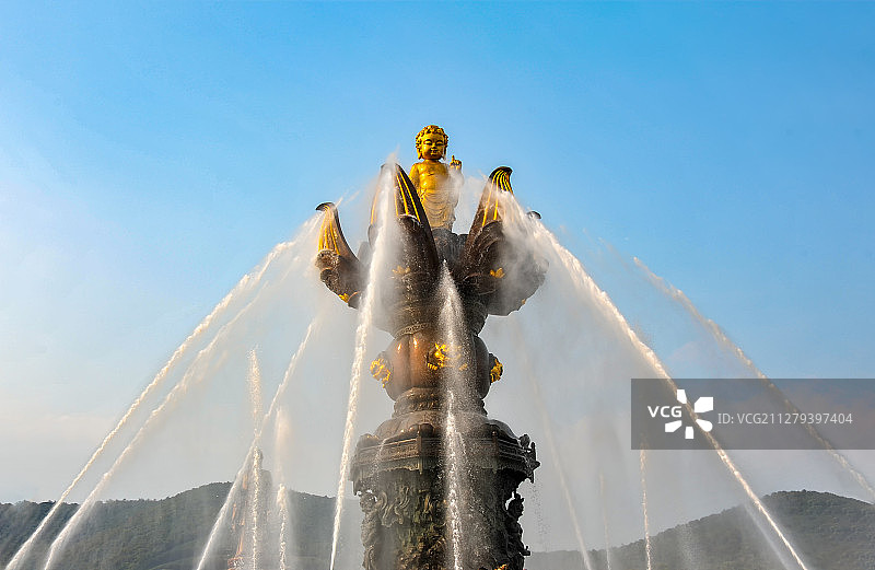 灵山胜境之九龙灌浴图片素材