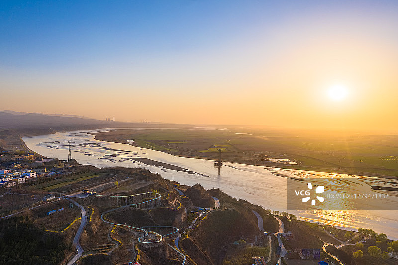 郑州古柏渡飞黄旅游区夕照图片素材