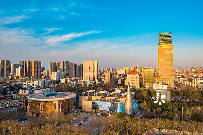 航拍郑州科技馆与博物馆图片素材