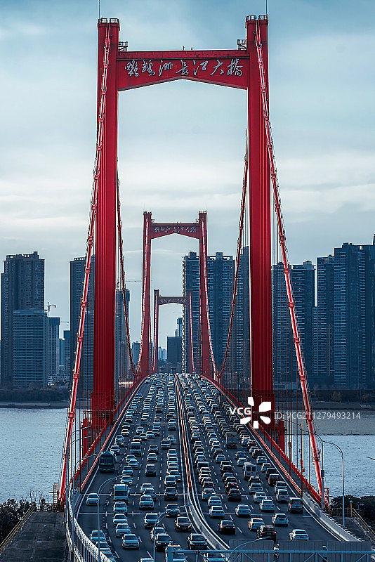 武汉鹦鹉洲长江大桥正面图片素材