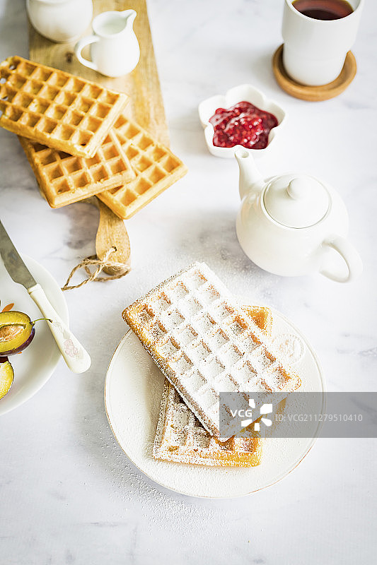 香脆自制糖霜华夫饼图片素材