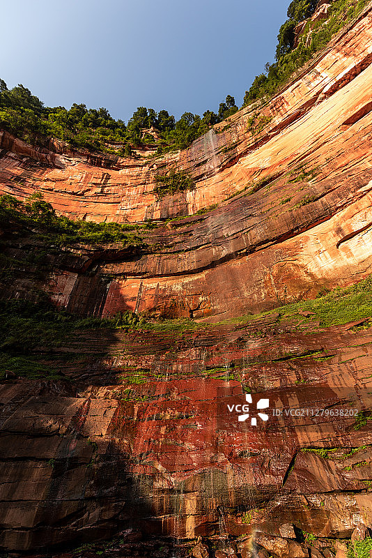 航拍贵州赤水佛光岩景区丹霞地貌全景图图片素材