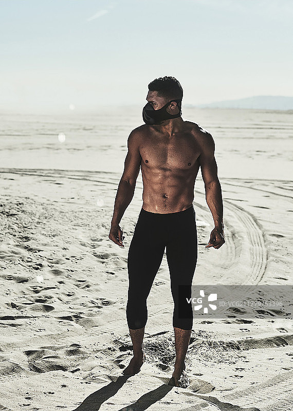 海滩健身图片素材